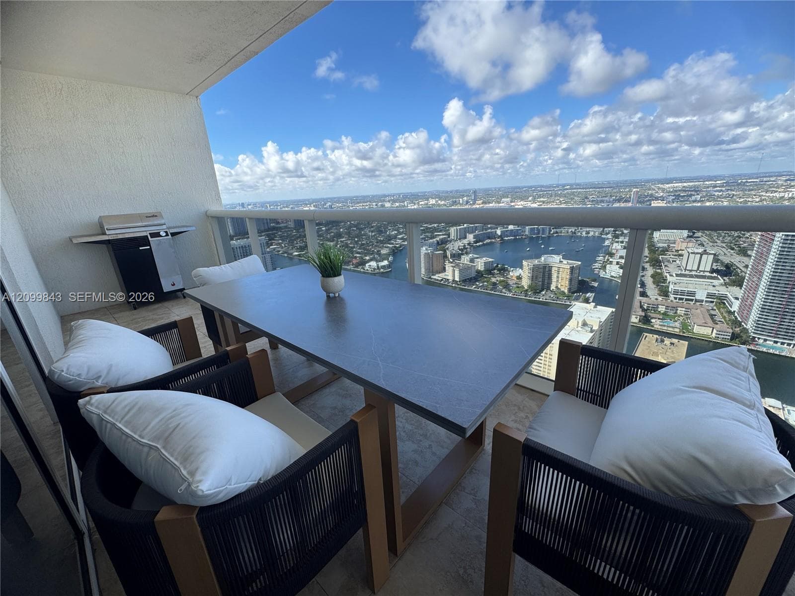 Beach Club Two · #5008 in Hallandale Beach - Photo 24