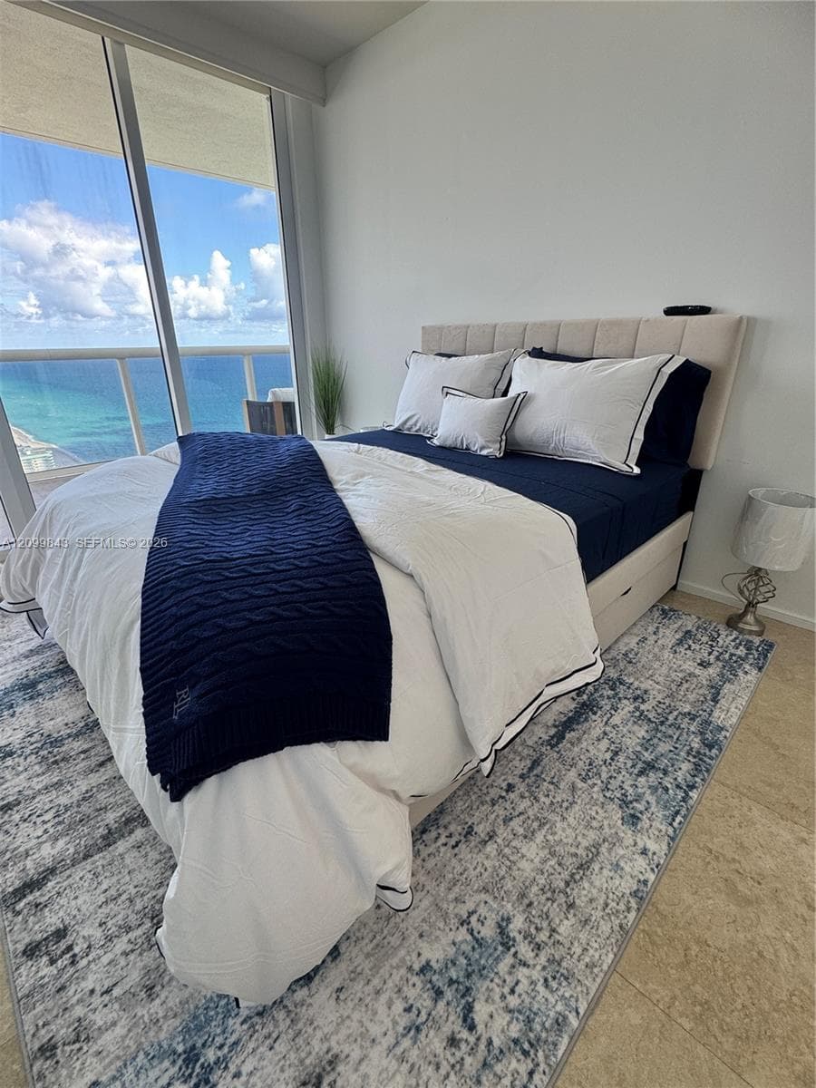 Beach Club Two · #5008 in Hallandale Beach - Photo 11