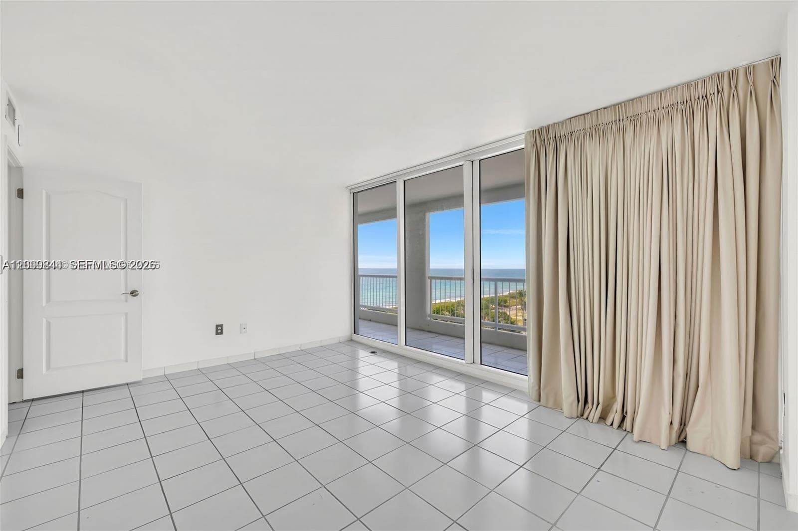 Marbella · #705 in Surfside - Photo 12