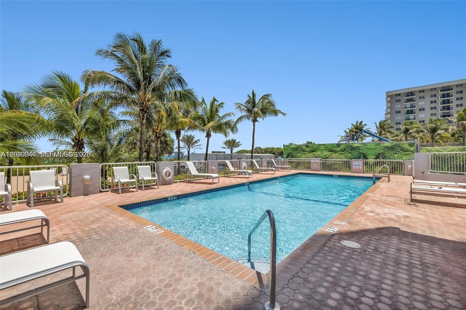 Marbella · #705 in Surfside - Photo 15