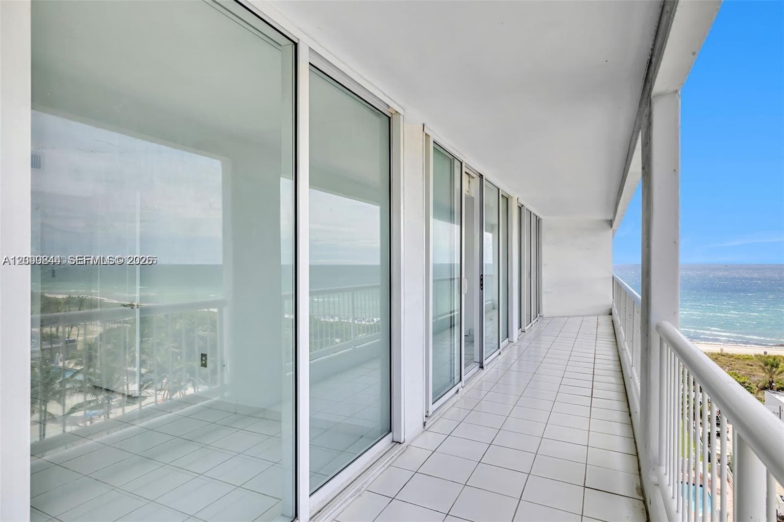Marbella · #705 in Surfside - Photo 11