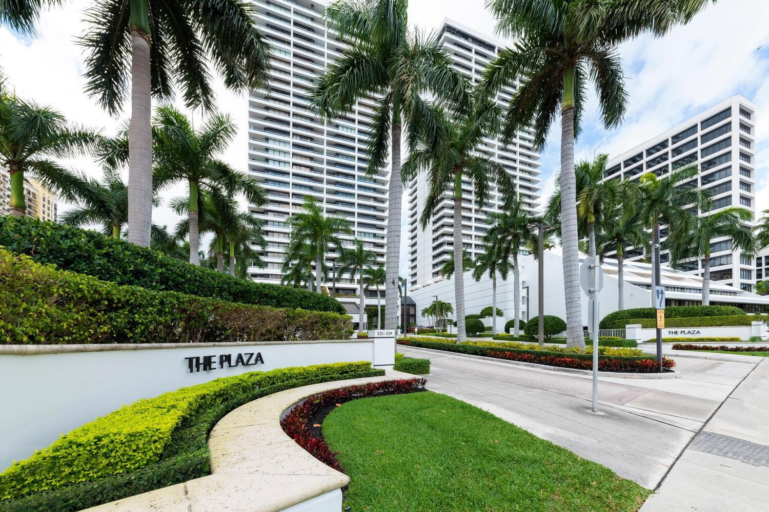 525 S Flagler Dr Unit 10c West-large-026