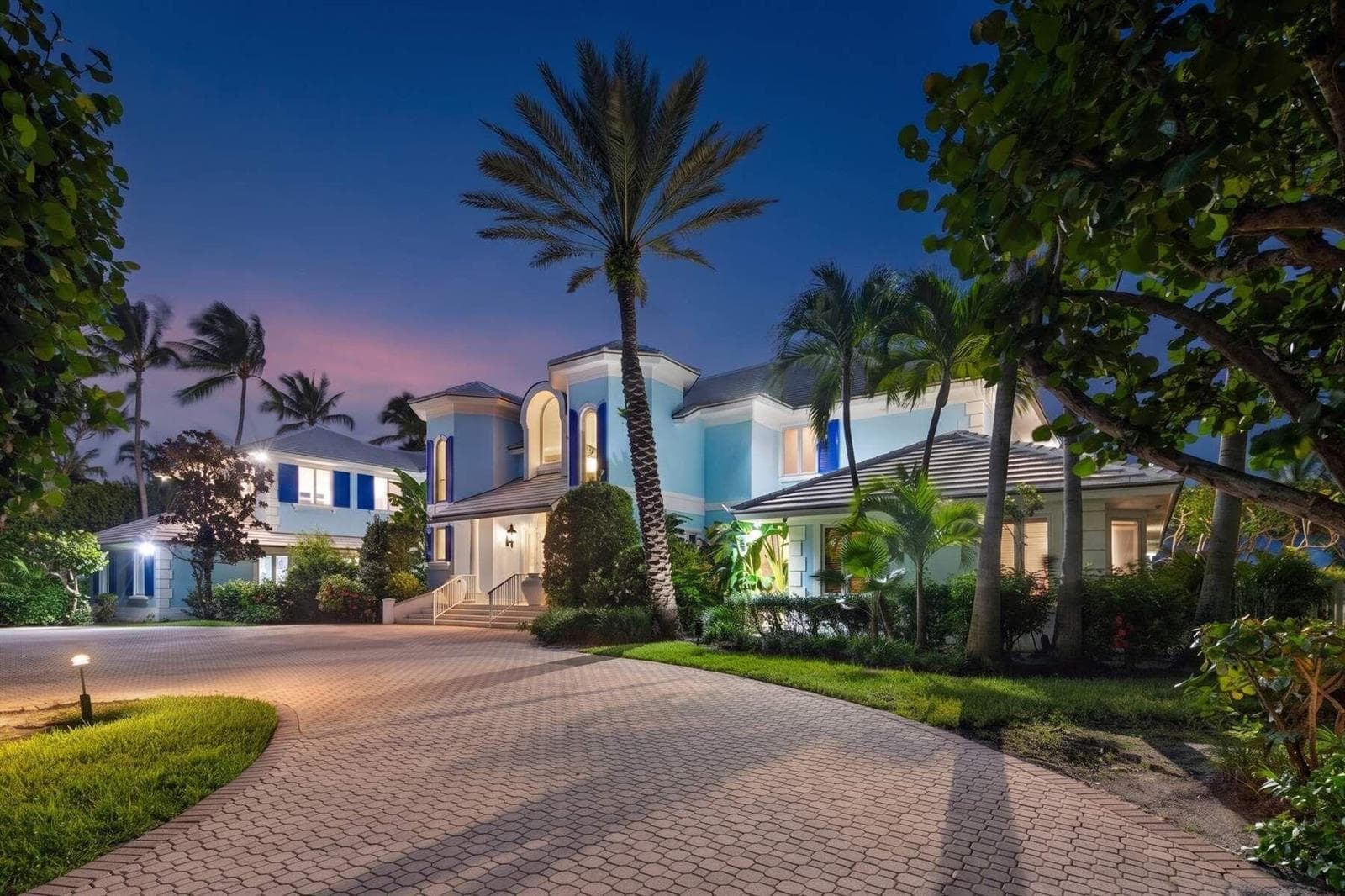2999 N Ocean Boulevard - XV7TVM(76)