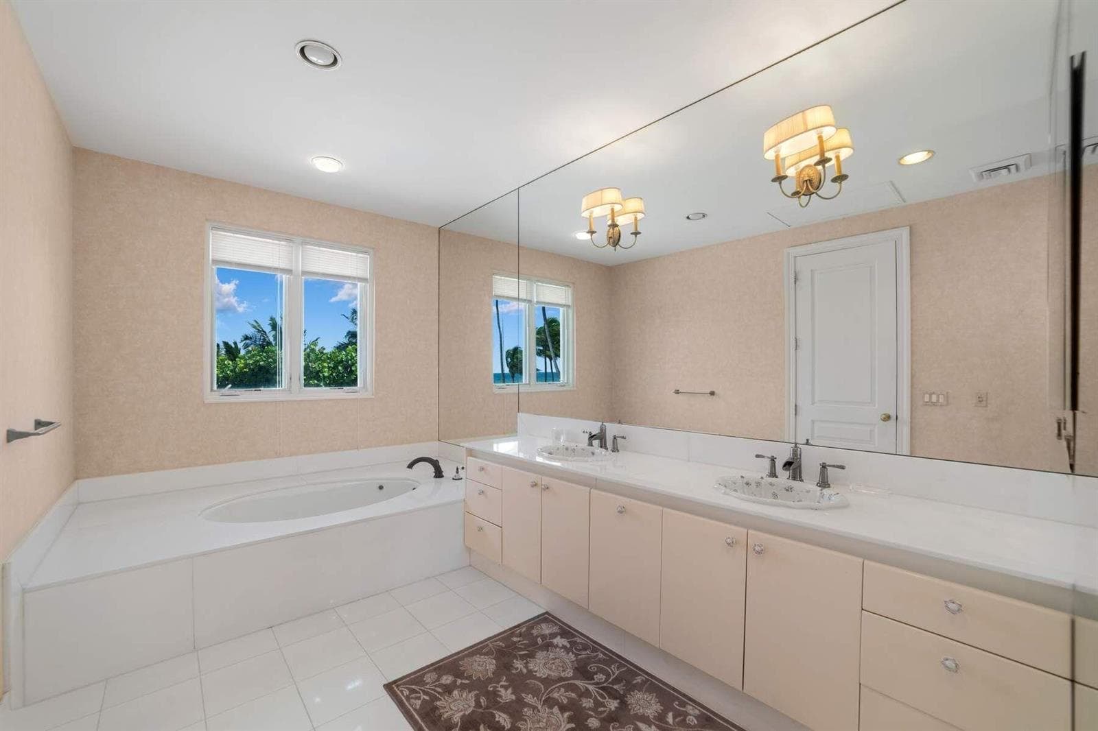 2999 N Ocean Boulevard - XV7TVM(66)