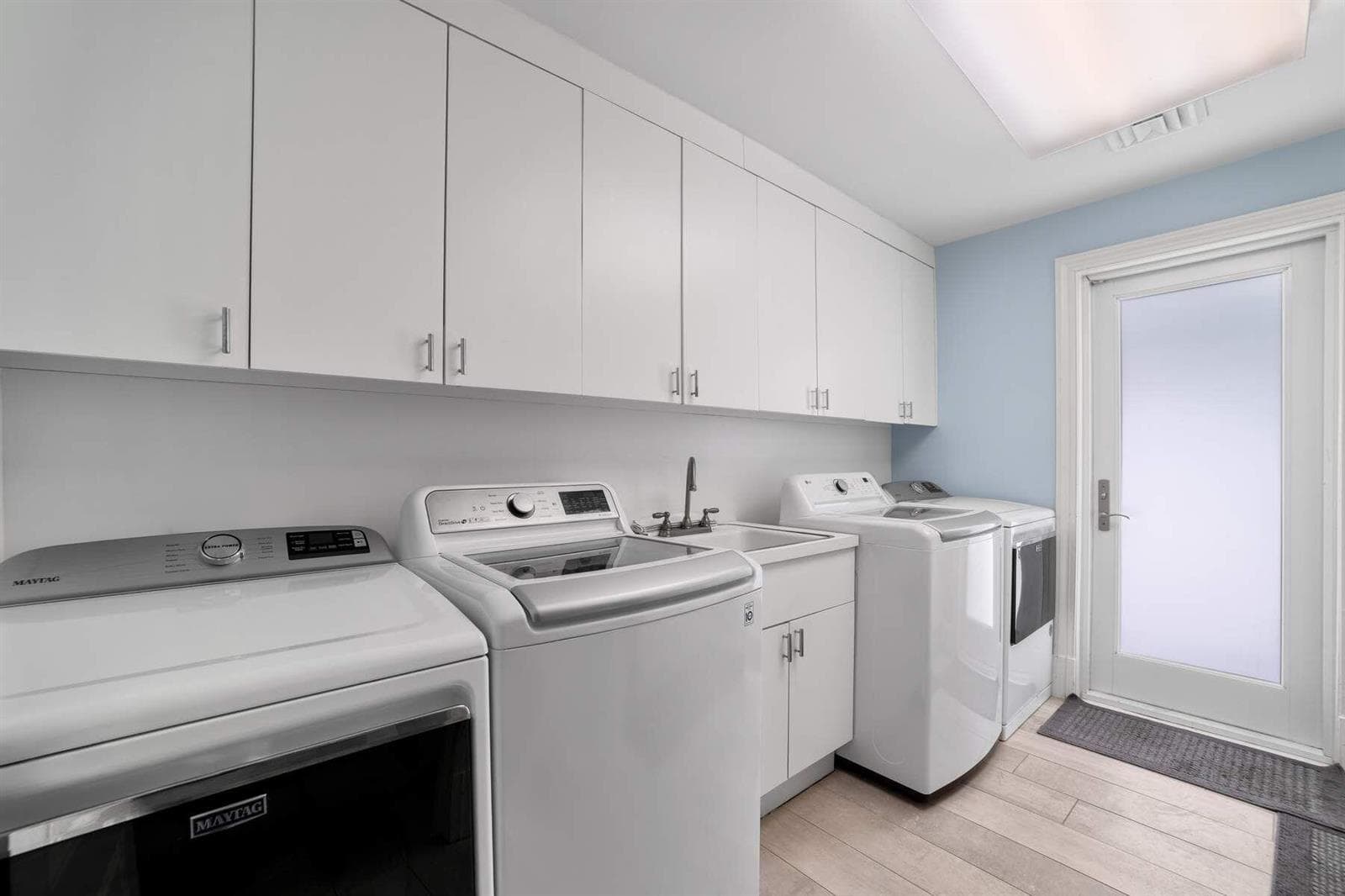 2999 N Ocean Boulevard - XV7TVM(35)
