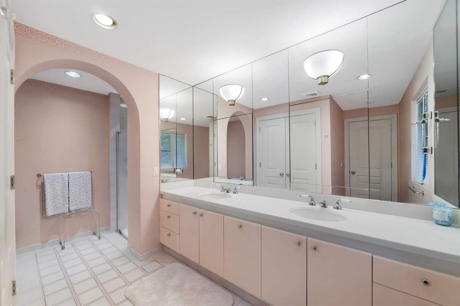 2999 N Ocean Boulevard - XV7TVM(48)