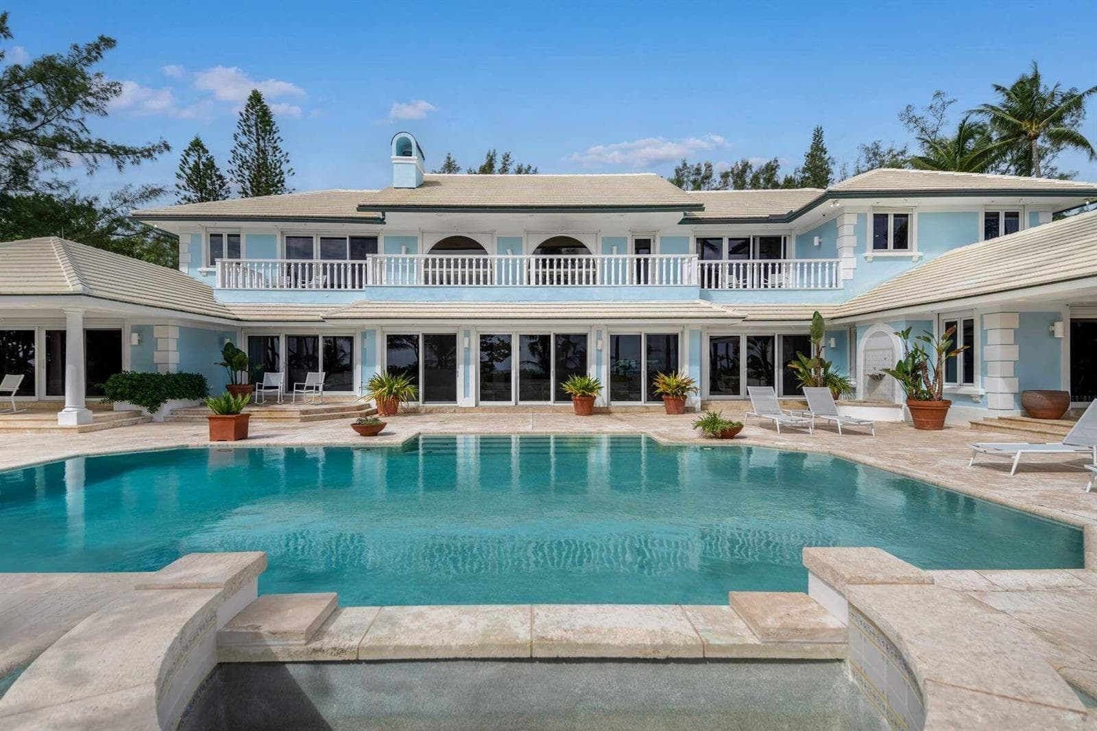 2999 N Ocean Boulevard - XV7TVM(28)