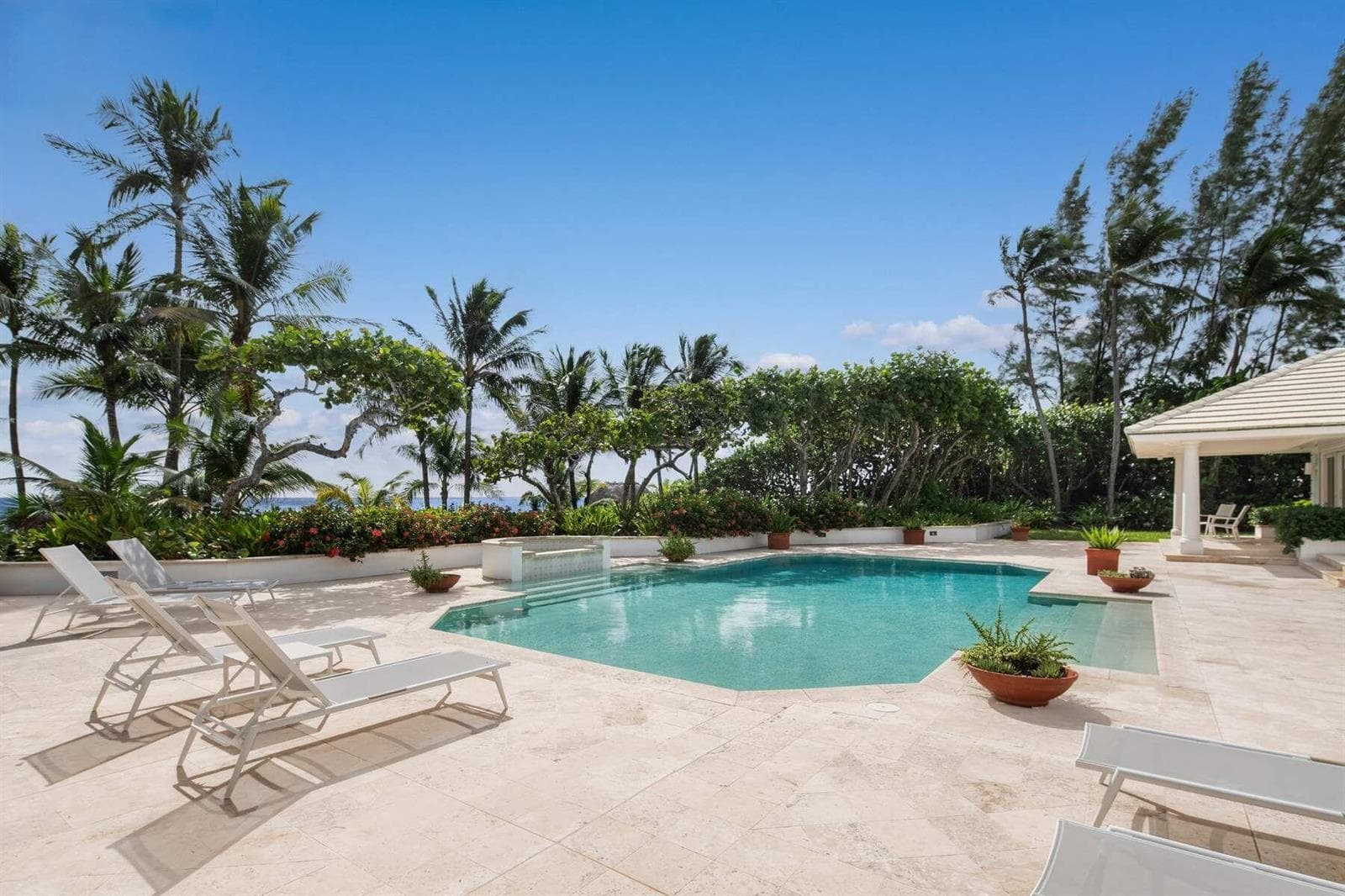 2999 N Ocean Boulevard - XV7TVM(24)