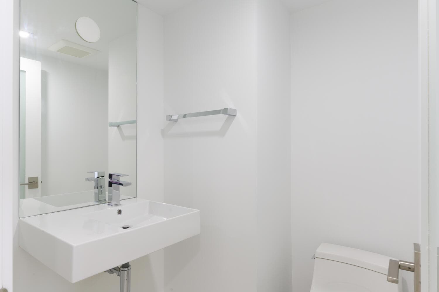 525 S Flagler Dr Unit 11a West-large-010