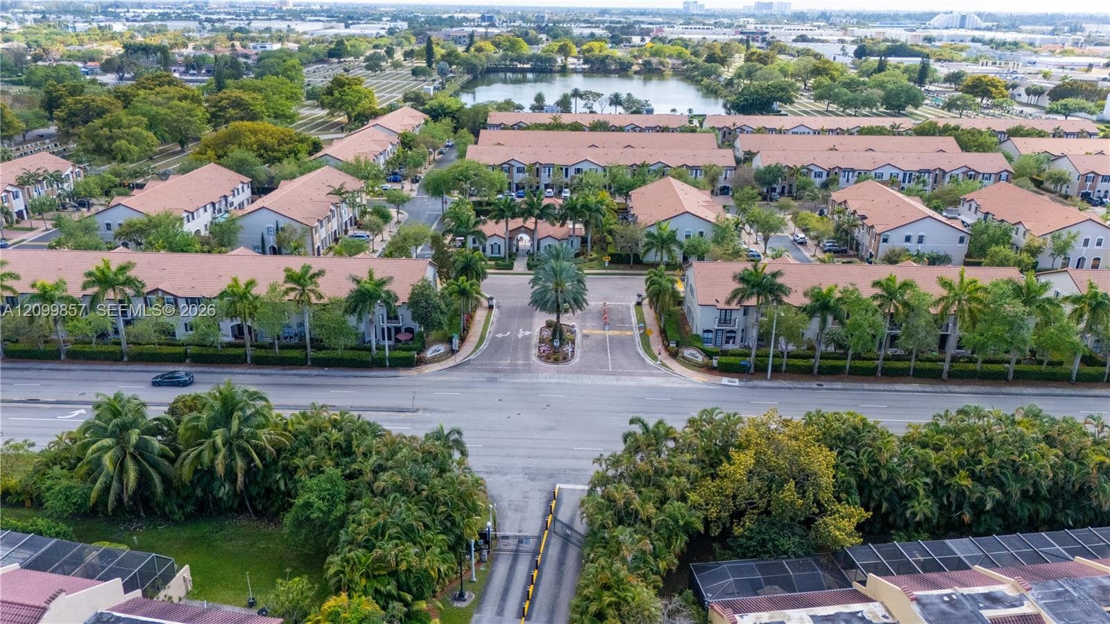 10346 NW 30th Ter #10346 photo 42