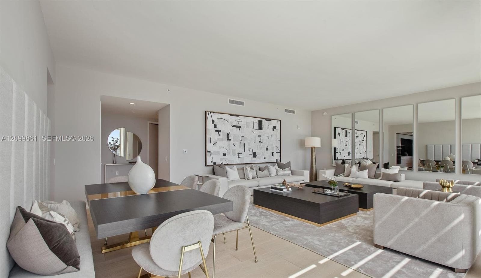 Three Hundred Collins · #PH2 in Miami Beach - Photo 3