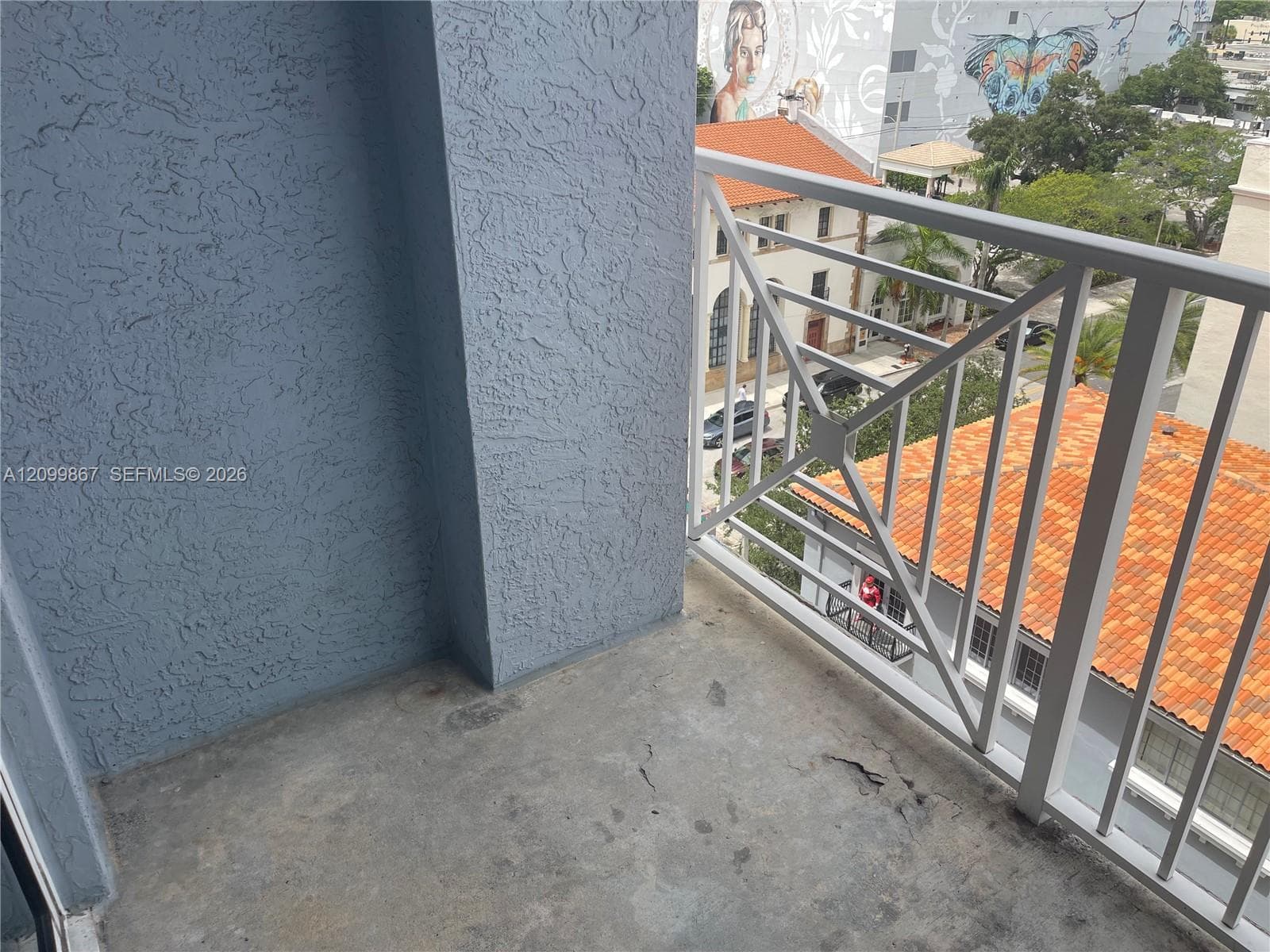 Strand Condo · #616 in West Palm Beach - Photo 14