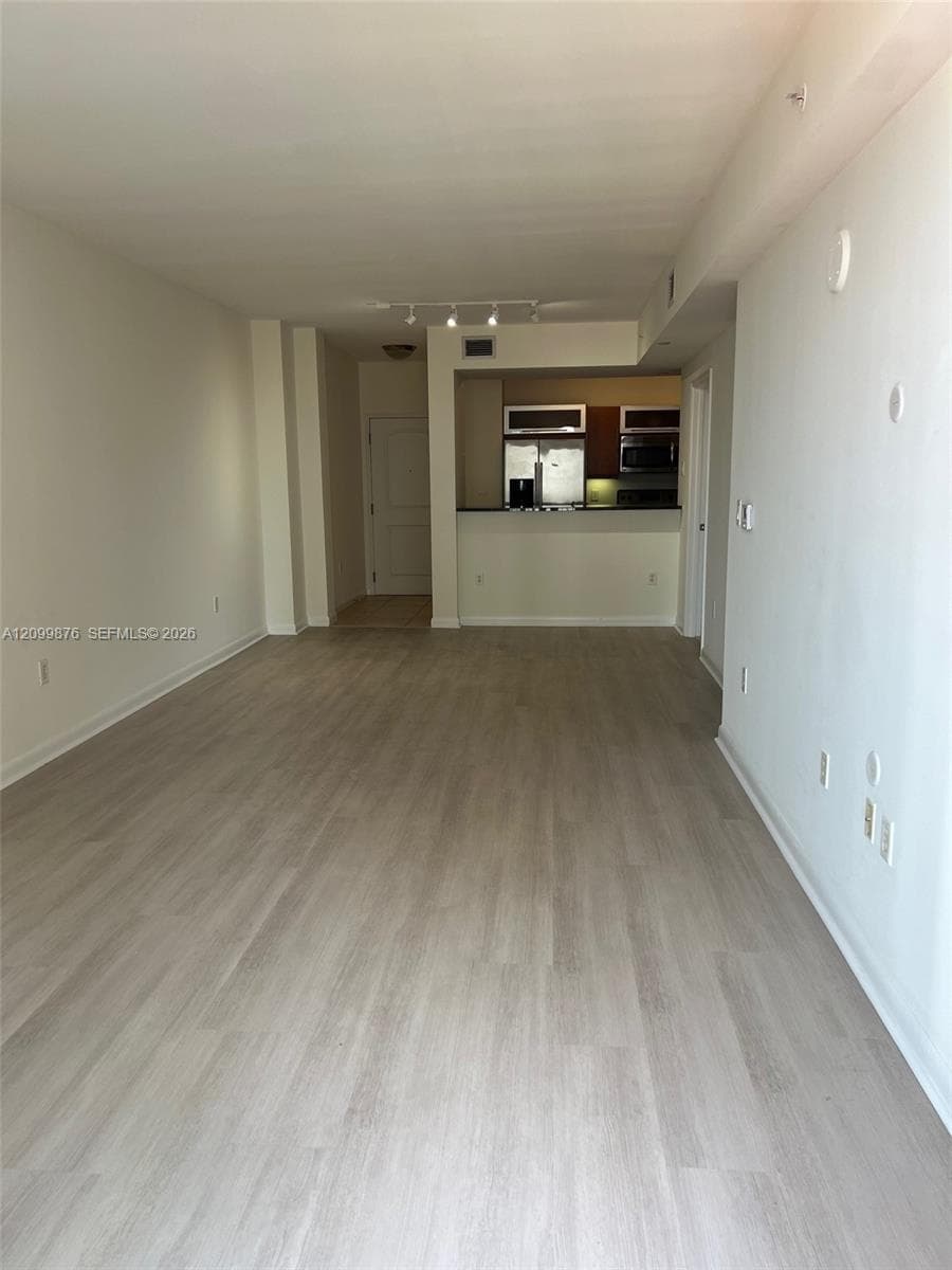 TOSCANO CONDO · #1408S in Miami - Photo 6