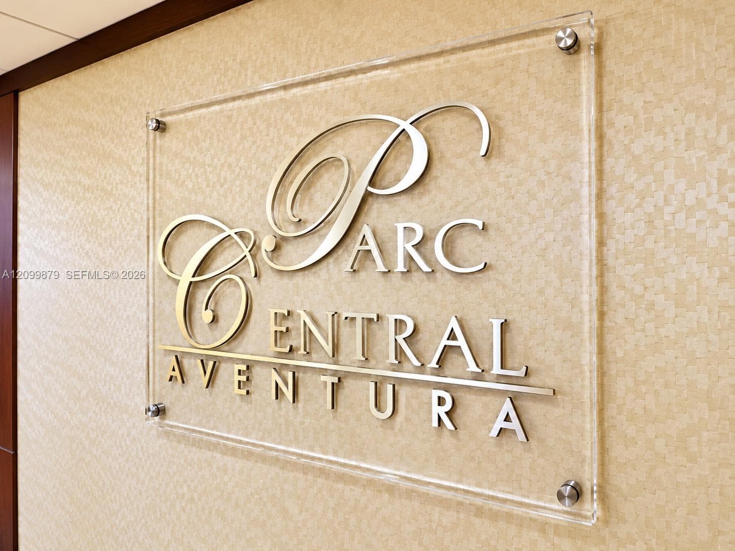 PARC CENTRAL AVENTURA SOU · #611 in Aventura - Photo 2