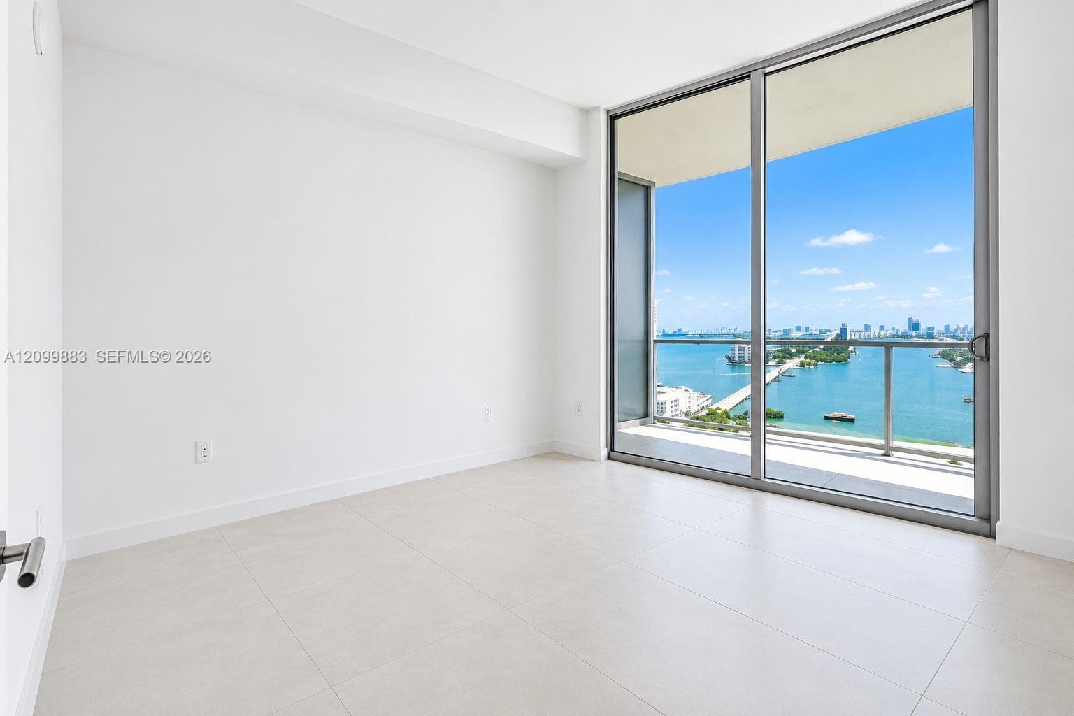 Casa Bella · #1804 in Miami - Photo 11