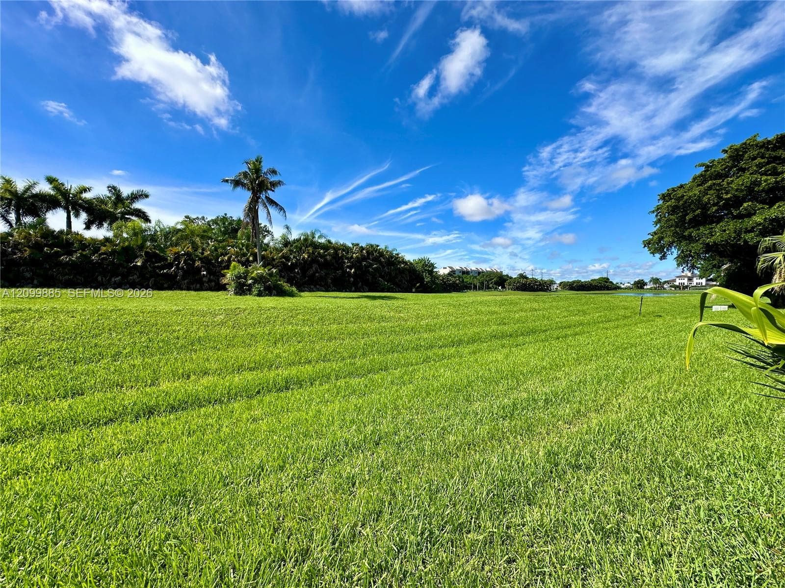 PINEBARK CONDO NO 1 · #105 in Miami - Photo 9