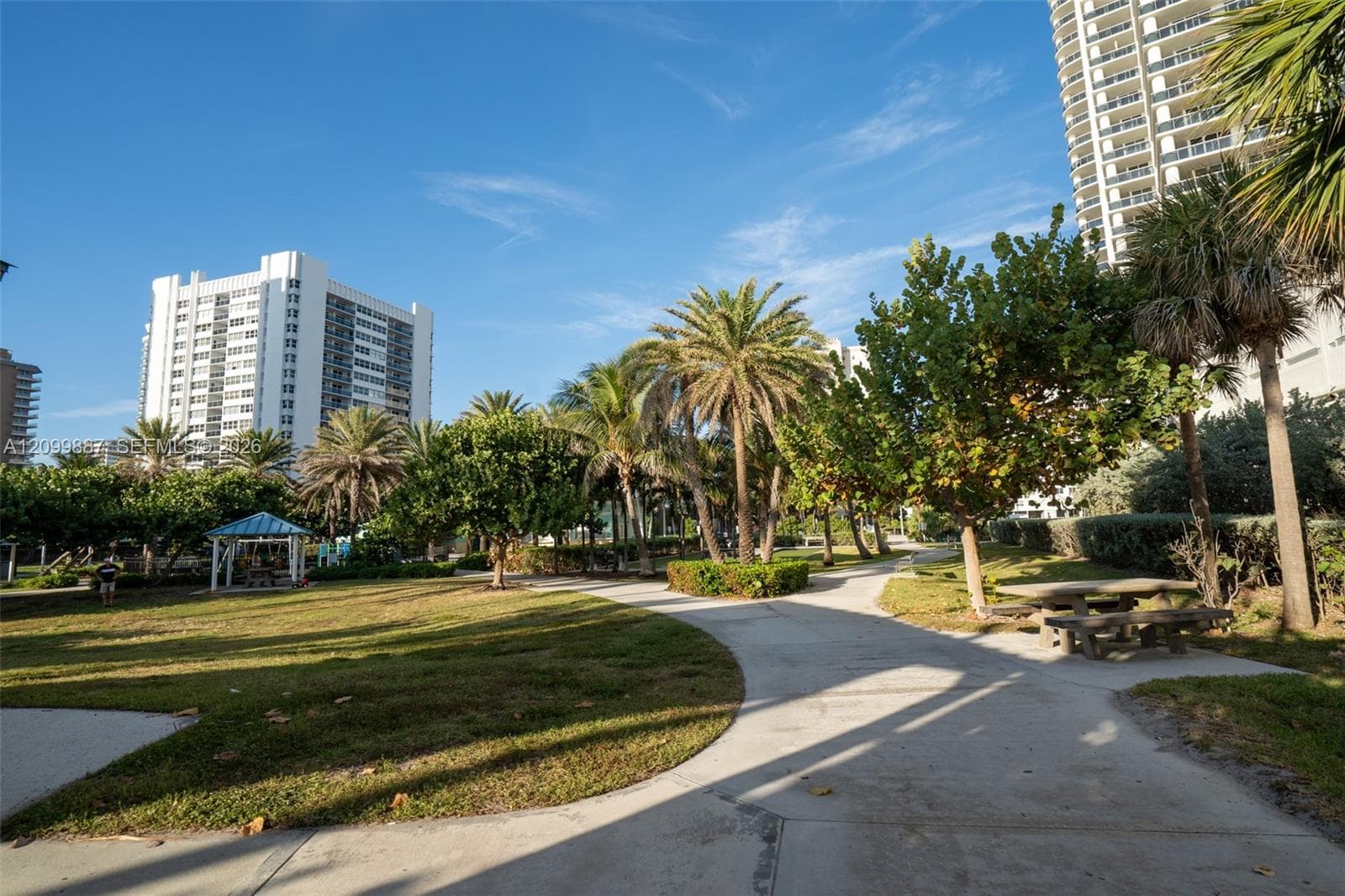 PLAZA TOWERS SOUTH · #1509 in Hallandale Beach - Photo 7