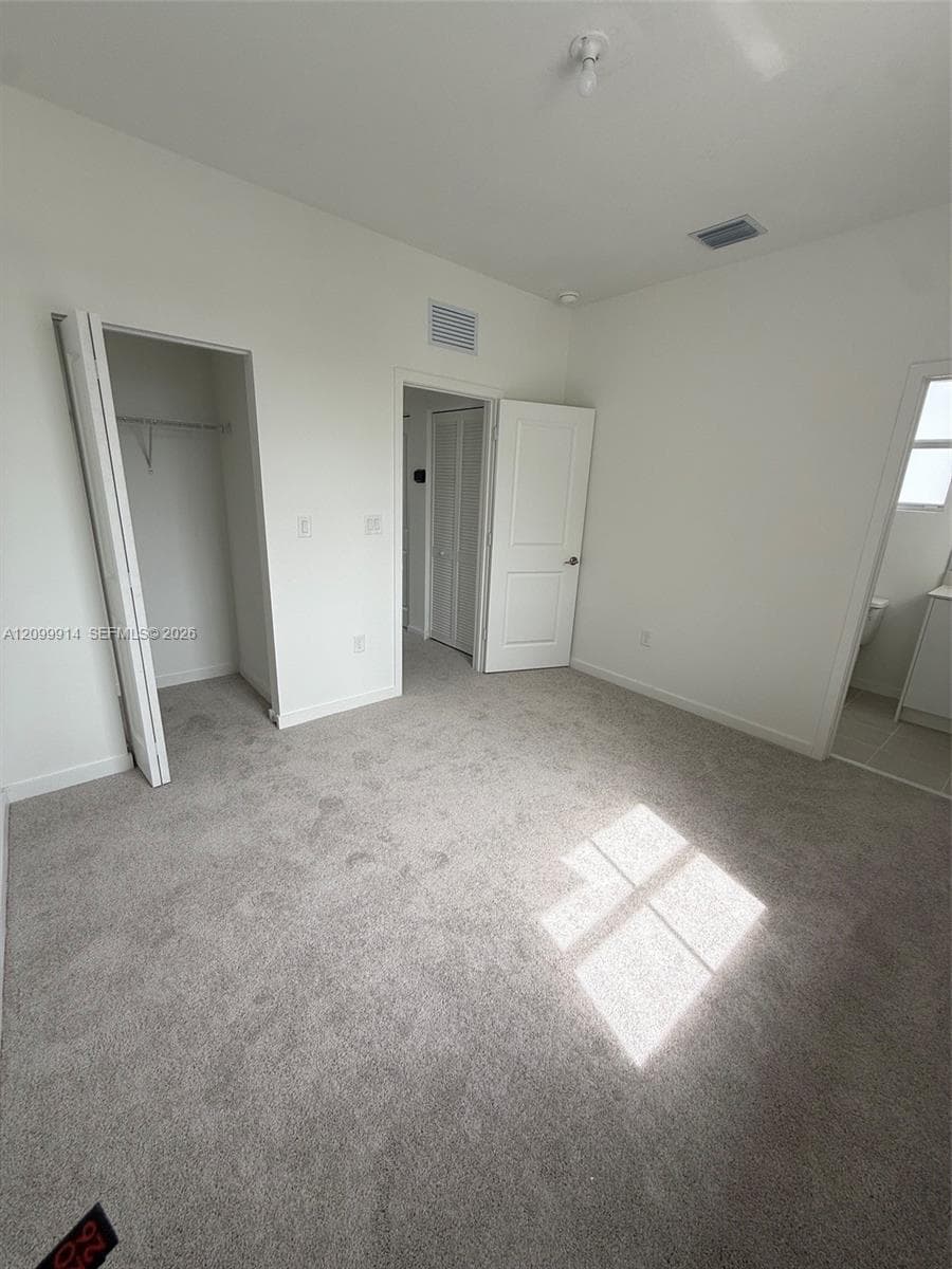 2597 SE 25th Dr photo 12