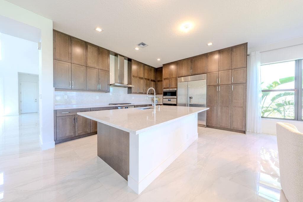 Formal Dining
