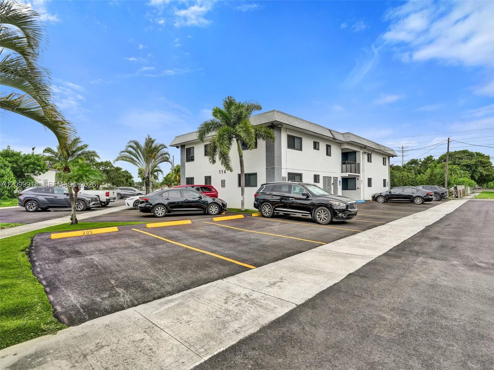HALLANDALE PARK NO 2 · #203 in Hallandale Beach - Photo 2