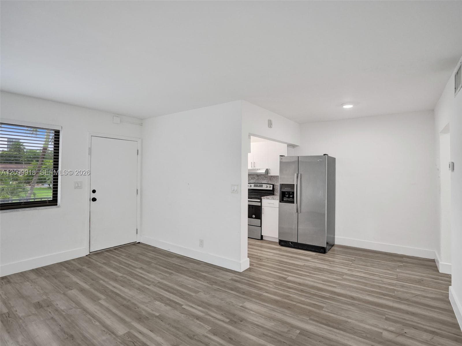 HALLANDALE PARK NO 2 · #203 in Hallandale Beach - Photo 8