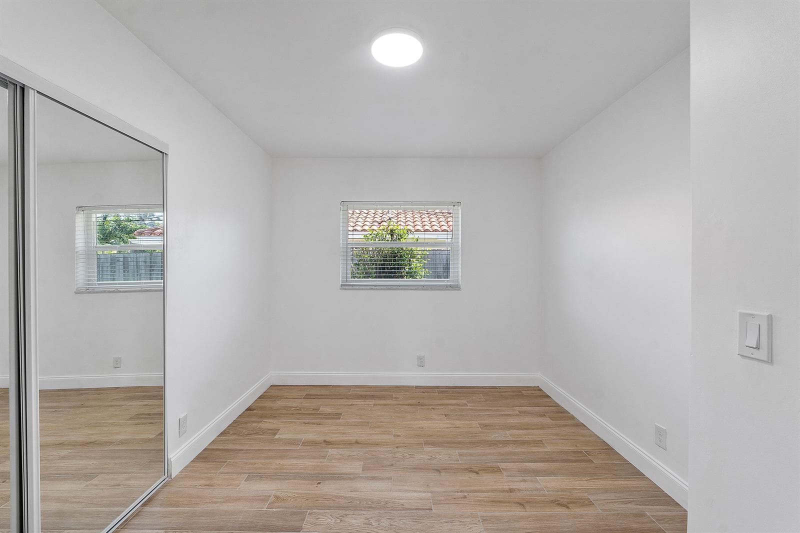 400 SW 9th Ave_017