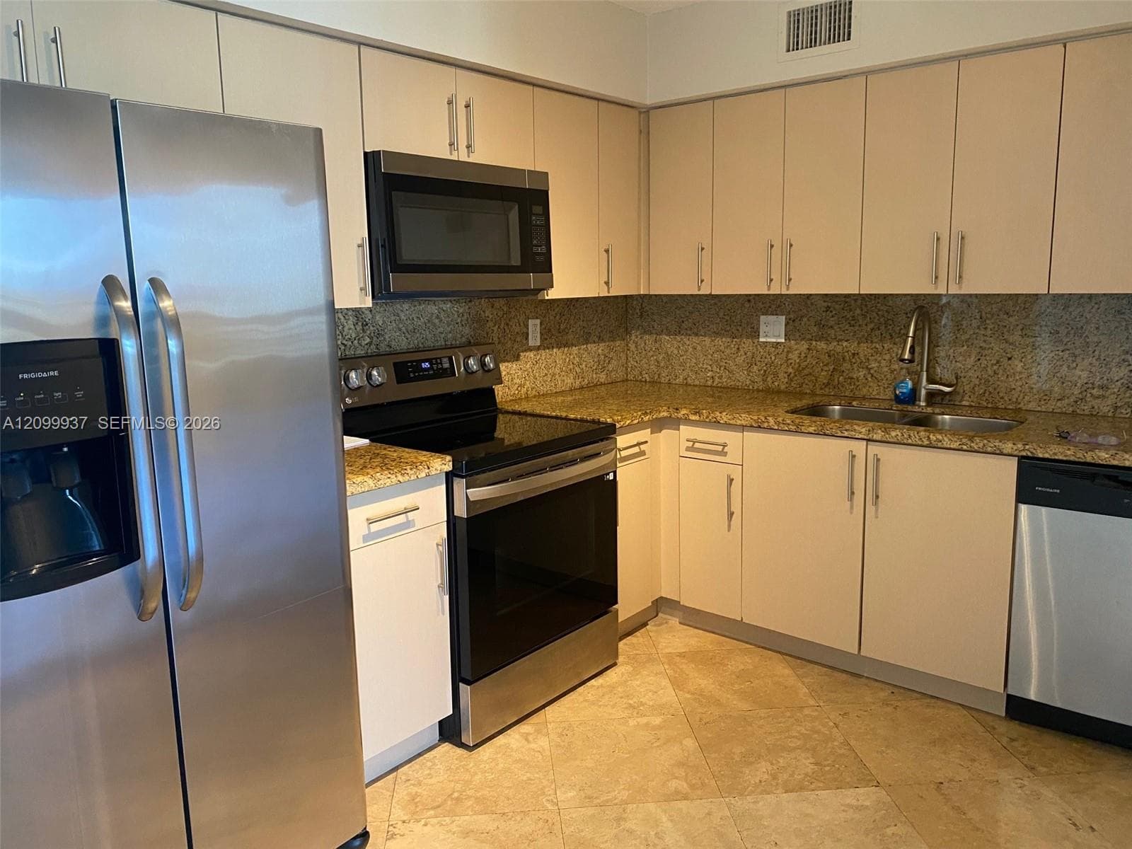 Mystic Pointe Tower 600 · #1711 in Aventura - Photo 6