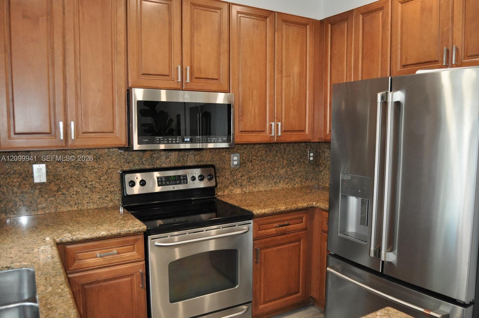 ISLANDS AT DORAL 1ST ADDN · #7940 in Doral - Photo 12