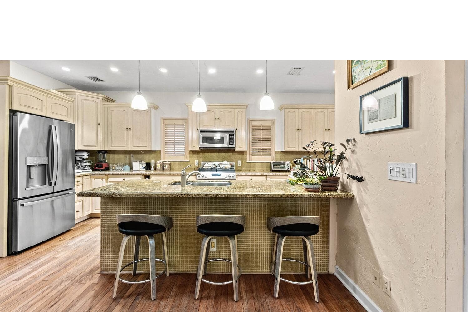 013--2---703SunsetRoad-WestPalmBeach-FL-