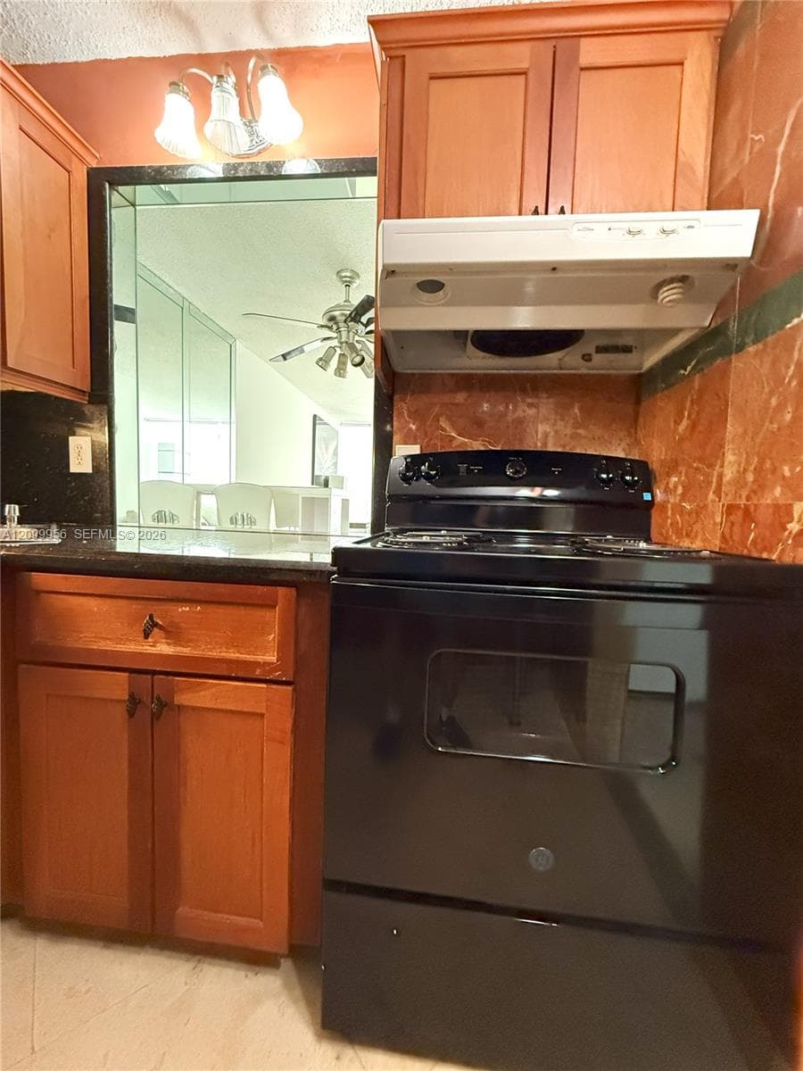 DeSoto Park South · #506 in Hallandale Beach - Photo 2