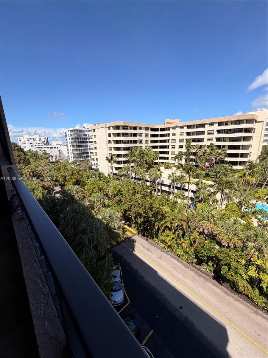 Oceansound at Key Colony · #509 in Key Biscayne - Photo 43