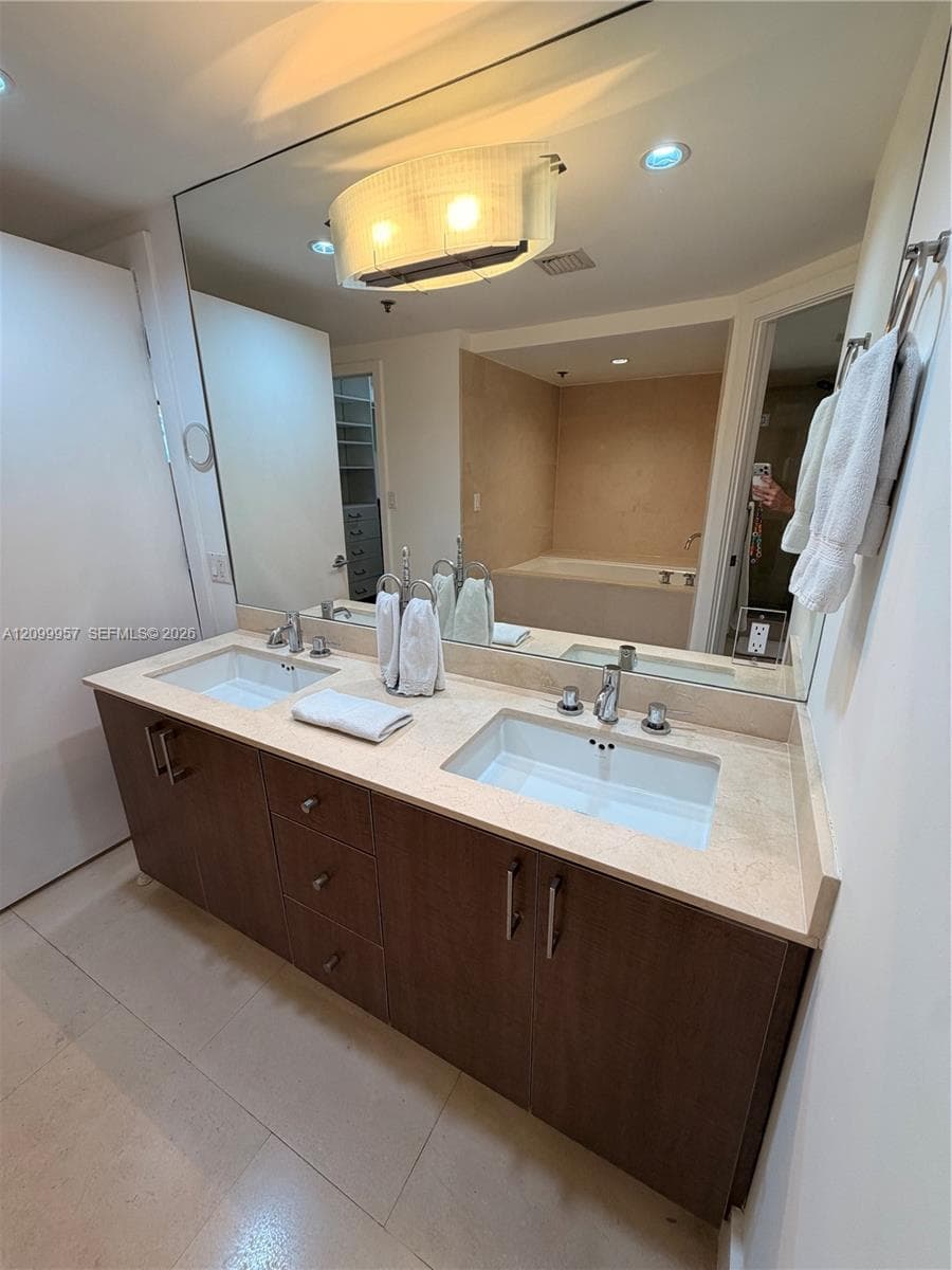 Oceansound at Key Colony · #509 in Key Biscayne - Photo 19