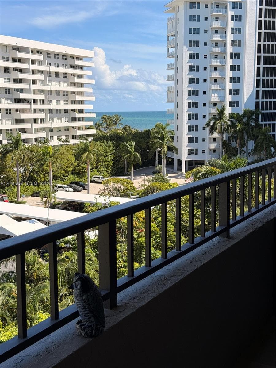 Oceansound at Key Colony · #509 in Key Biscayne - Photo 40