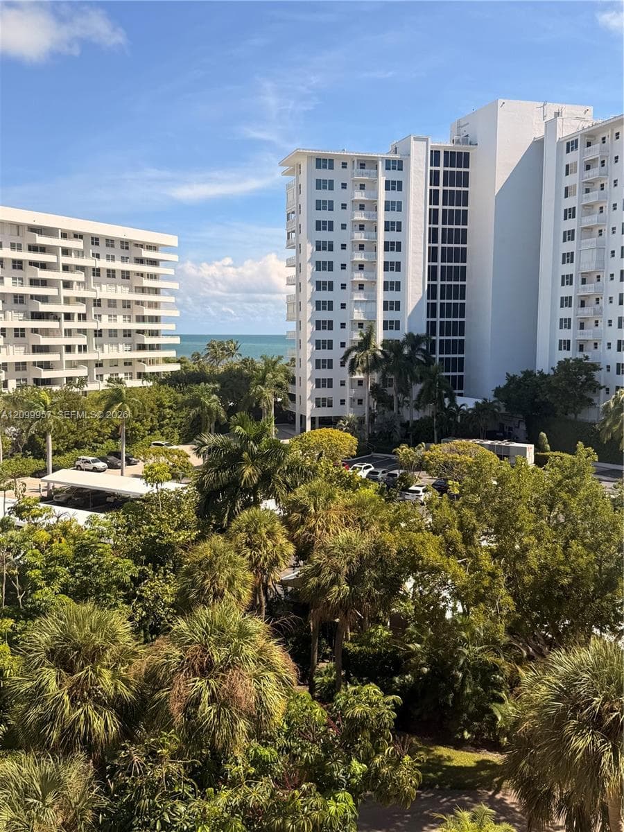 Oceansound at Key Colony · #509 in Key Biscayne - Photo 35