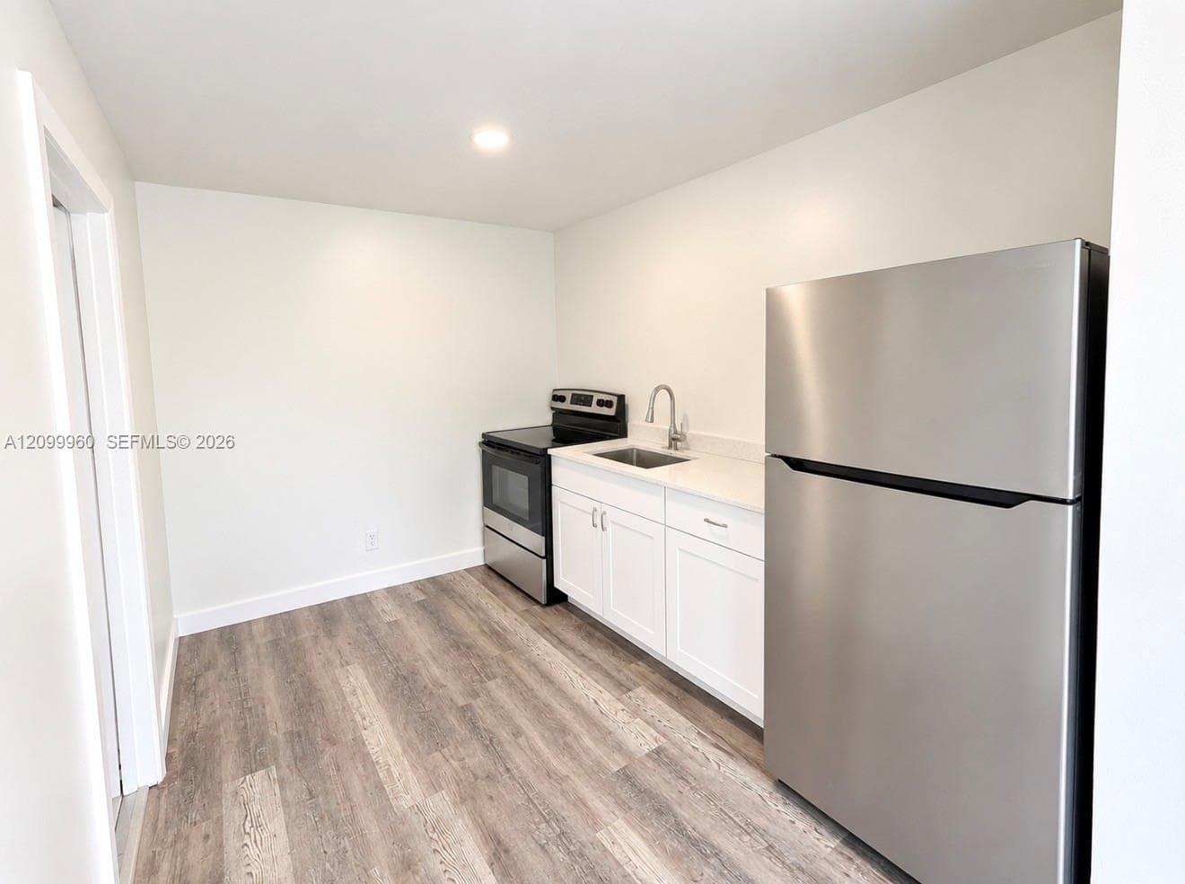 842 Nw 8th St · #4 in Hallandale Beach - Photo 2