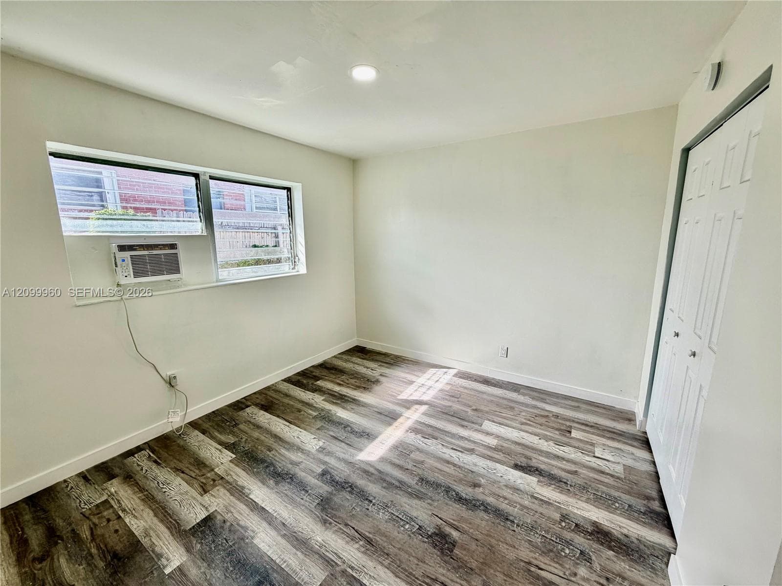 842 Nw 8th St · #4 in Hallandale Beach - Photo 8