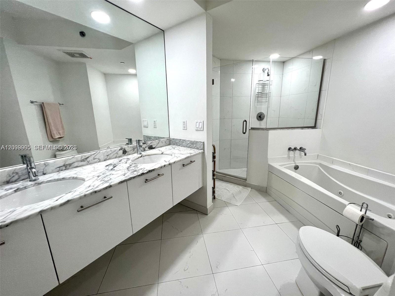 500 Brickell East · #1410 in Miami - Photo 13