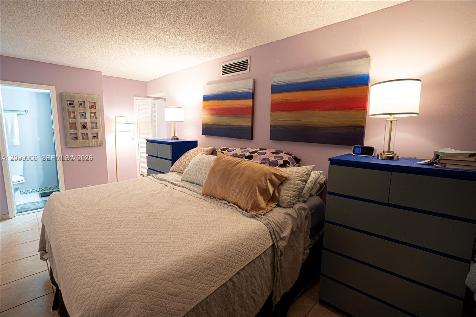 DeSoto Park South Condo · #117 in Hallandale Beach - Photo 15