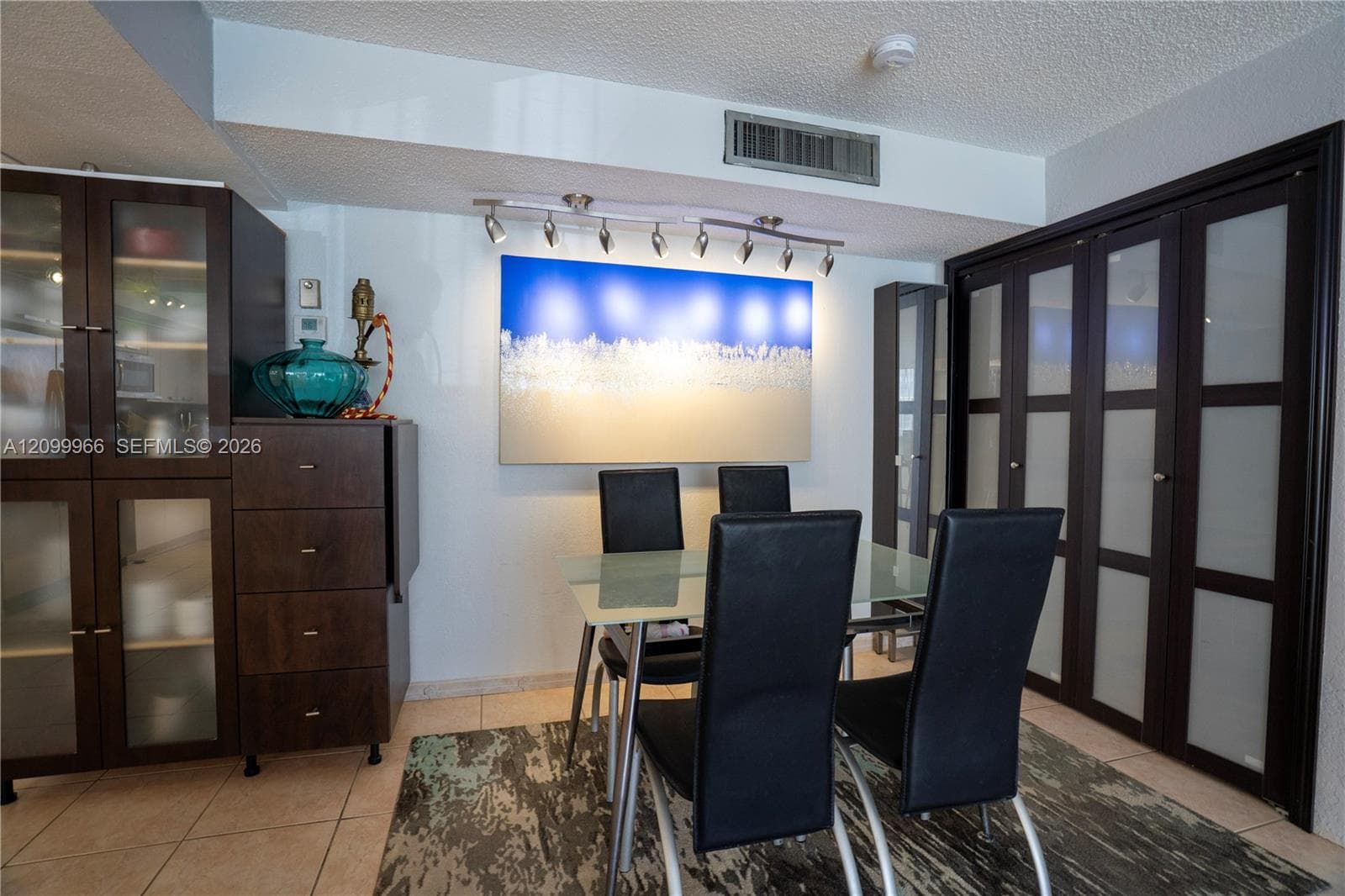 DeSoto Park South Condo · #117 in Hallandale Beach - Photo 21