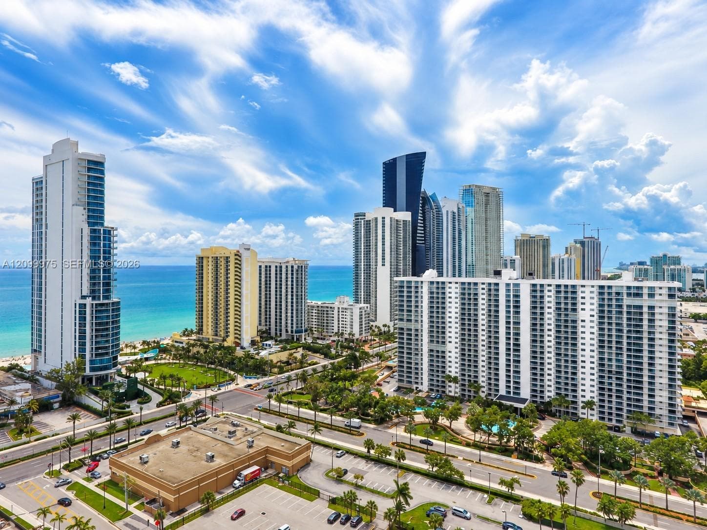 WINSTON TOWERS 600 CONDO · #309 in Sunny Isles Beach - Photo 2