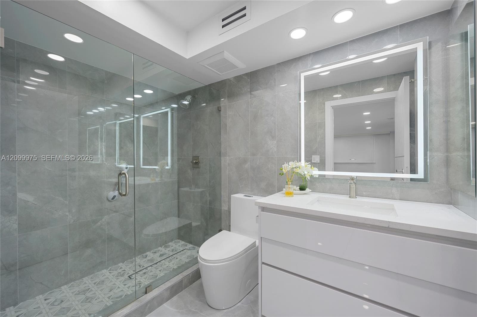 WINSTON TOWERS 600 CONDO · #309 in Sunny Isles Beach - Photo 28