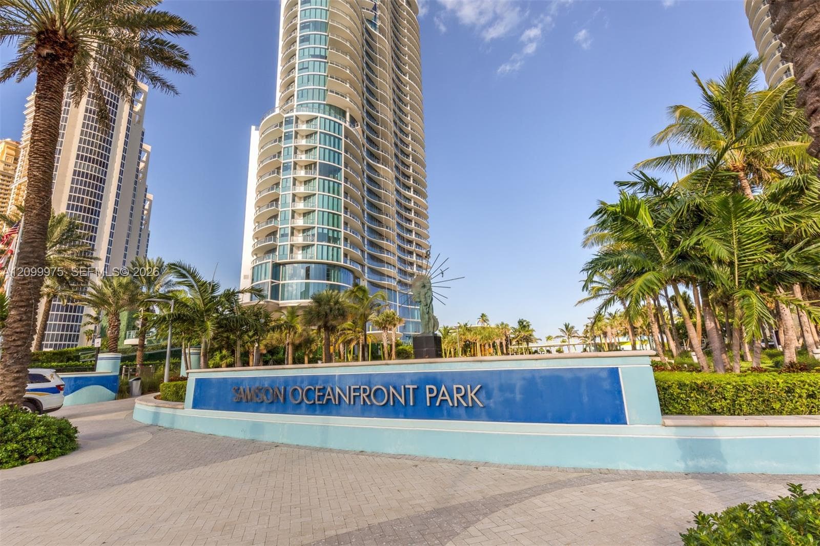 WINSTON TOWERS 600 CONDO · #309 in Sunny Isles Beach - Photo 5