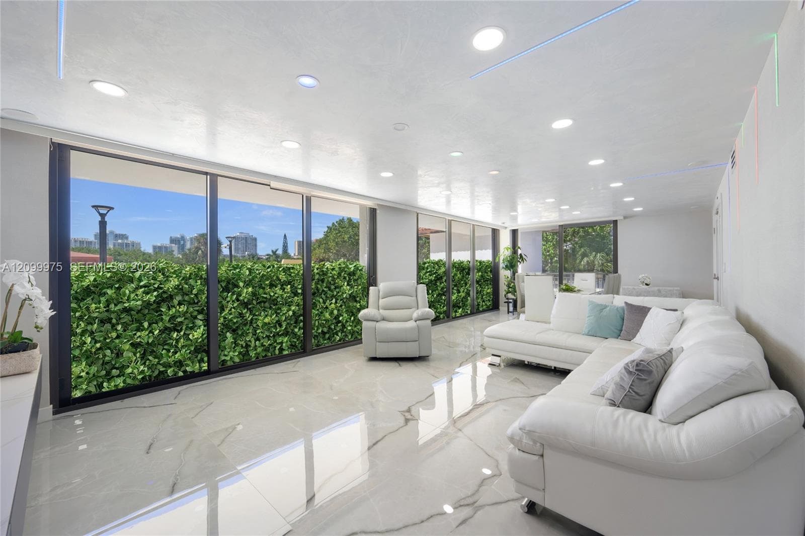 WINSTON TOWERS 600 CONDO · #309 in Sunny Isles Beach - Photo 9