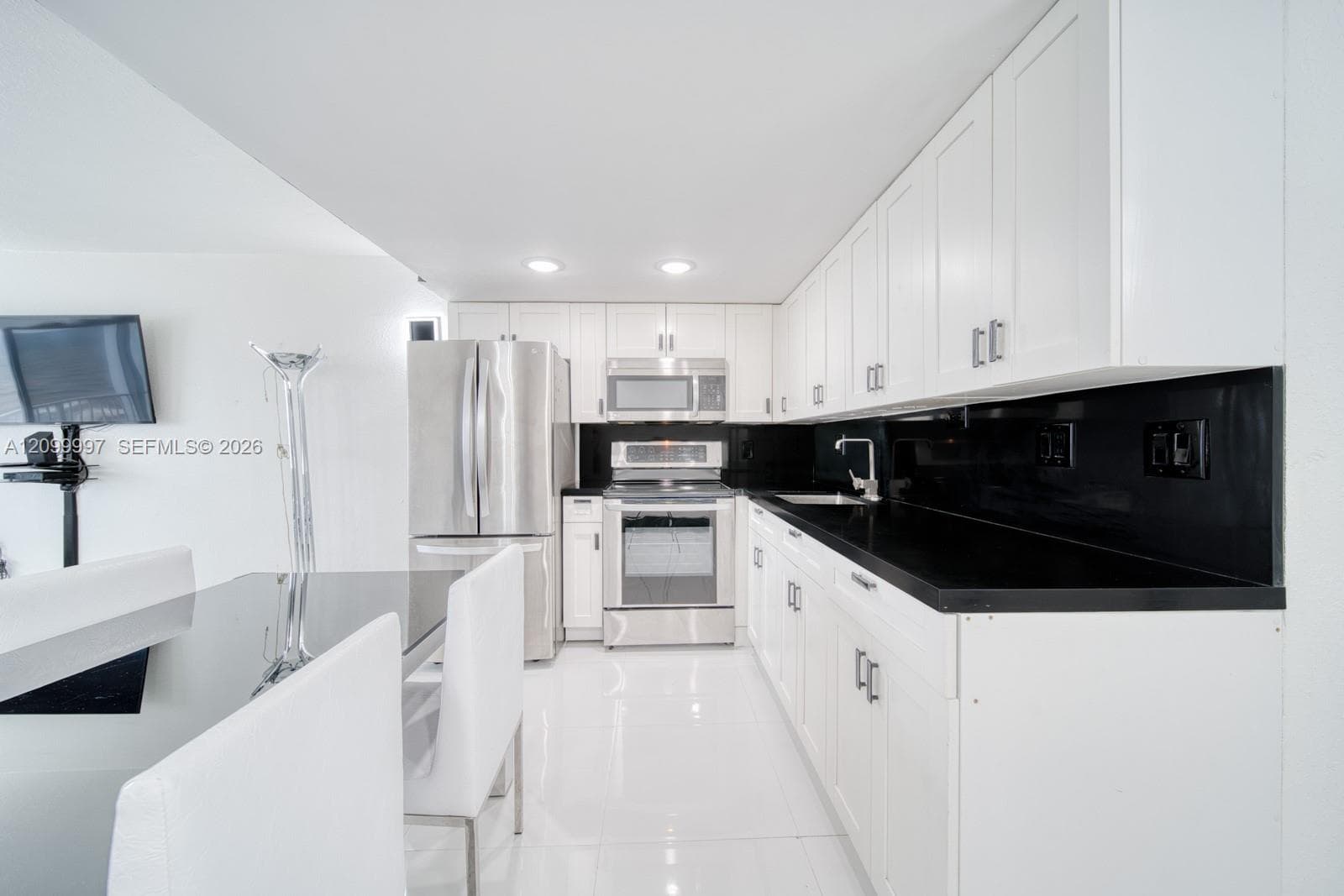 MAINSAIL CONDOMINIUM · #507 in Hollywood - Photo 9