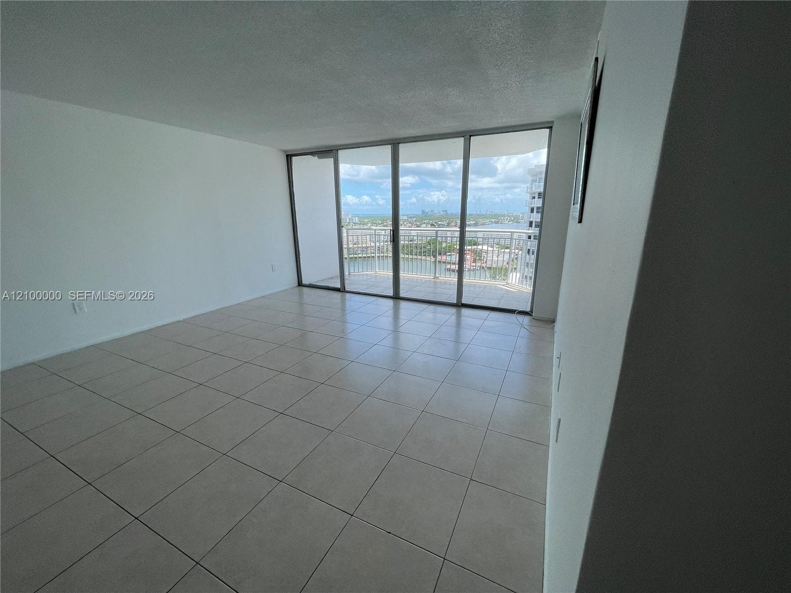 DEL PRADO MARINA · #1804 in Aventura - Photo 13