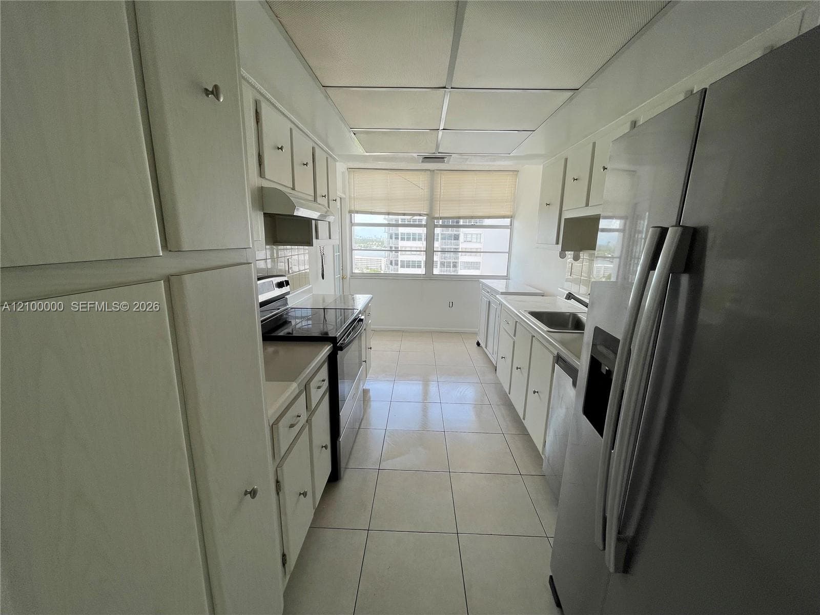 DEL PRADO MARINA · #1804 in Aventura - Photo 17