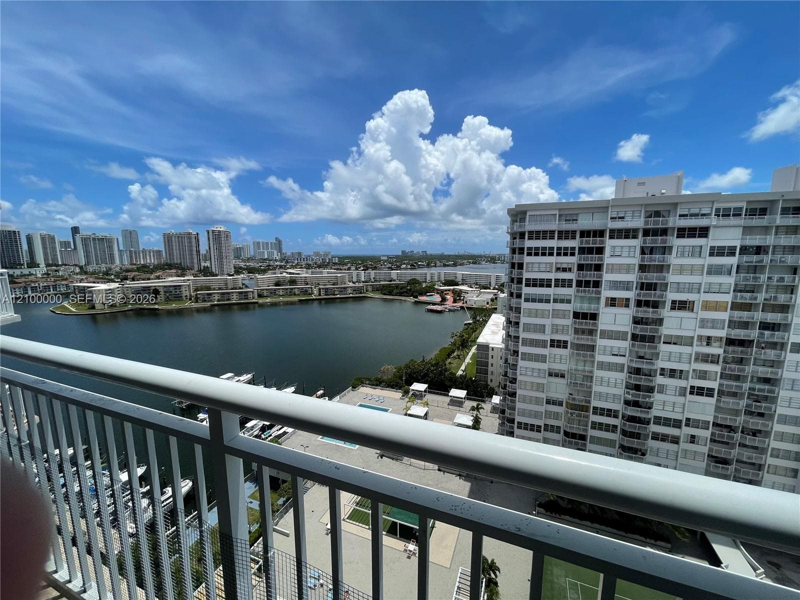 DEL PRADO MARINA · #1804 in Aventura - Photo 3