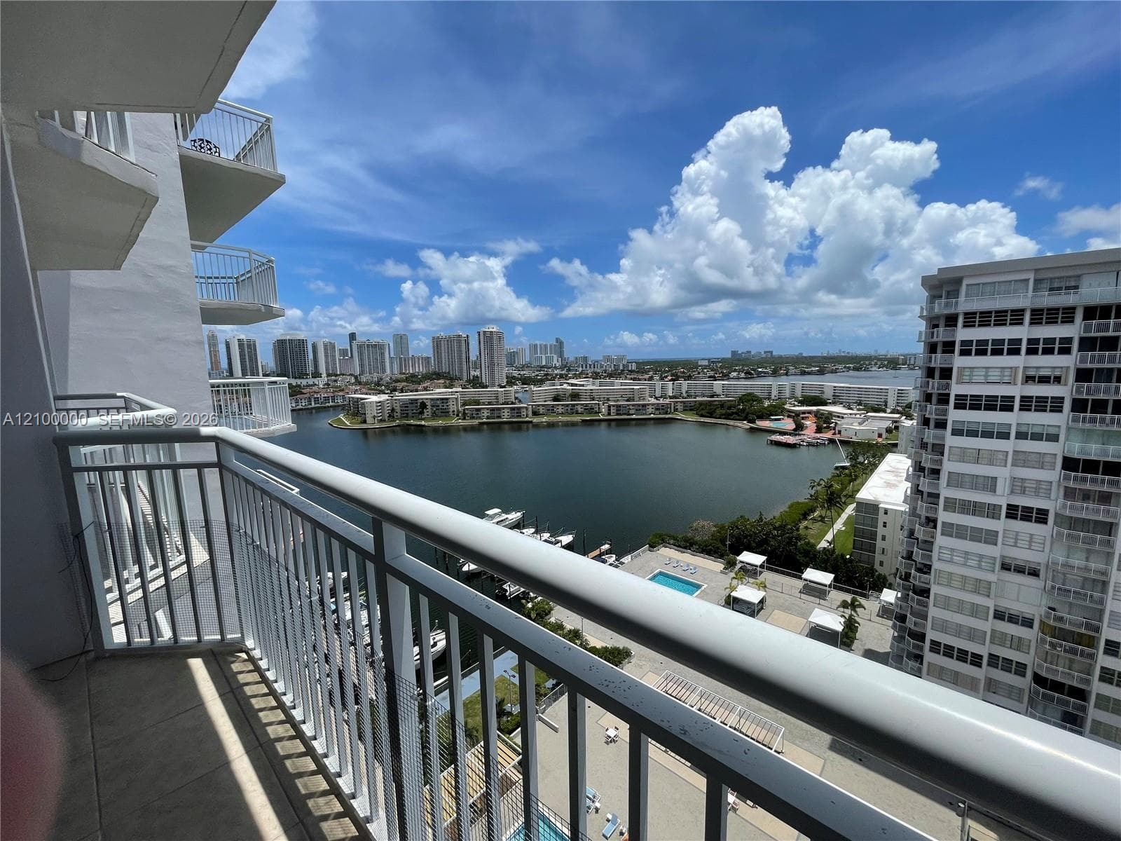 DEL PRADO MARINA · #1804 in Aventura - Photo 5