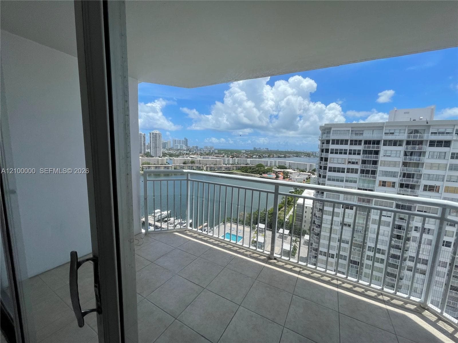 DEL PRADO MARINA · #1804 in Aventura - Photo 9