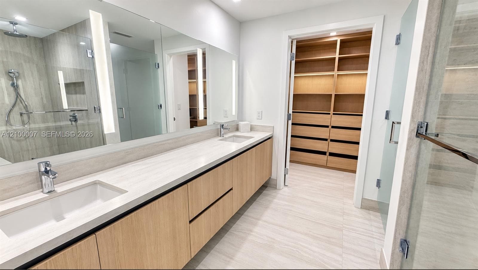 One Park Tower · #1410 in North Miami - Photo 13